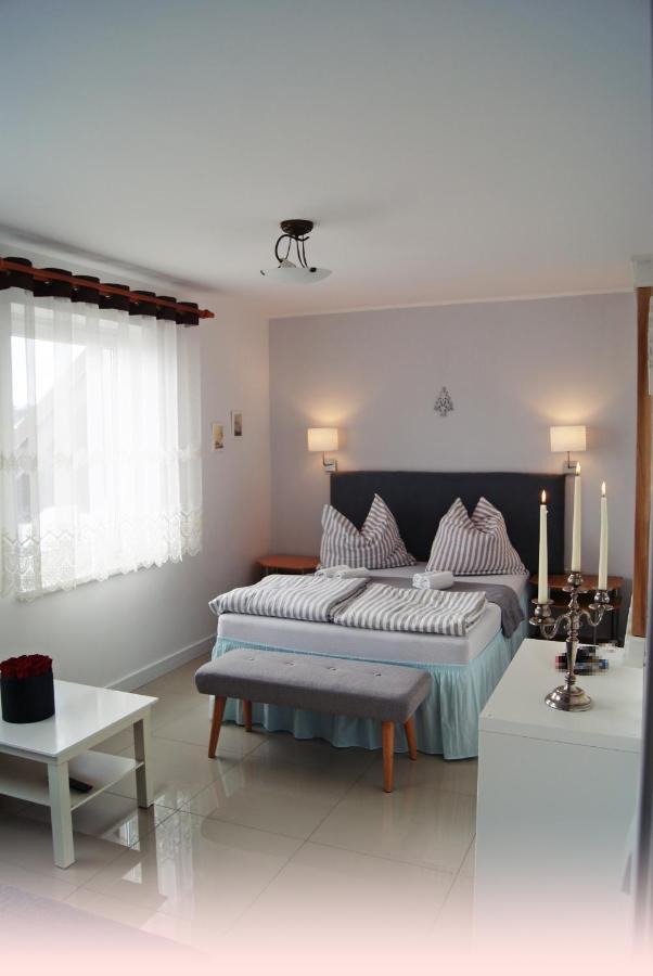 Iwona Pokoje Apartamenty Karwia Εξωτερικό φωτογραφία